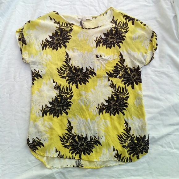 LOFT Tops - 🌵FIRM! Loft Floral Blouse